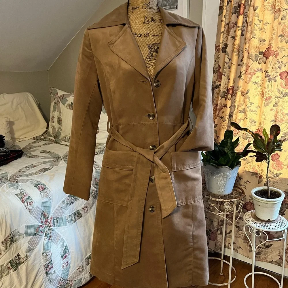 Trench coat - Picture 1 of 5